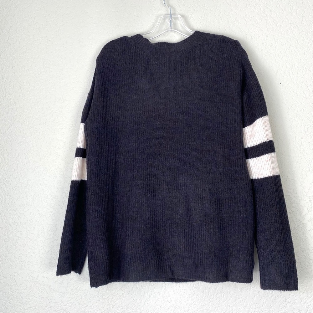 EASEL Athletic Striped Black V-Neck Sweater NWT - Picture 6 of 7